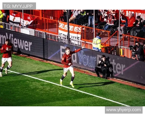 曼联与利物浦冠军杯巅峰对决谁能问鼎荣耀之巅 曼联与利物浦冠军杯巅峰对决谁能问鼎荣耀之巅